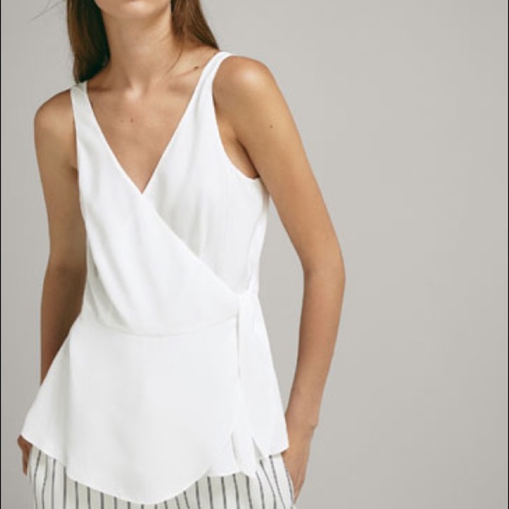 Elegant white top